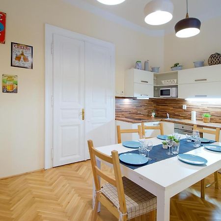 City Center Apartment Legerova Praga Esterno foto