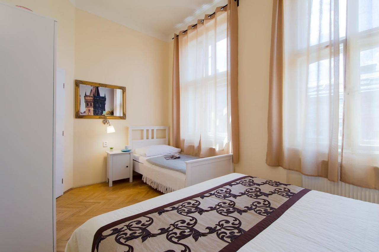 City Center Apartment Legerova Praga Esterno foto