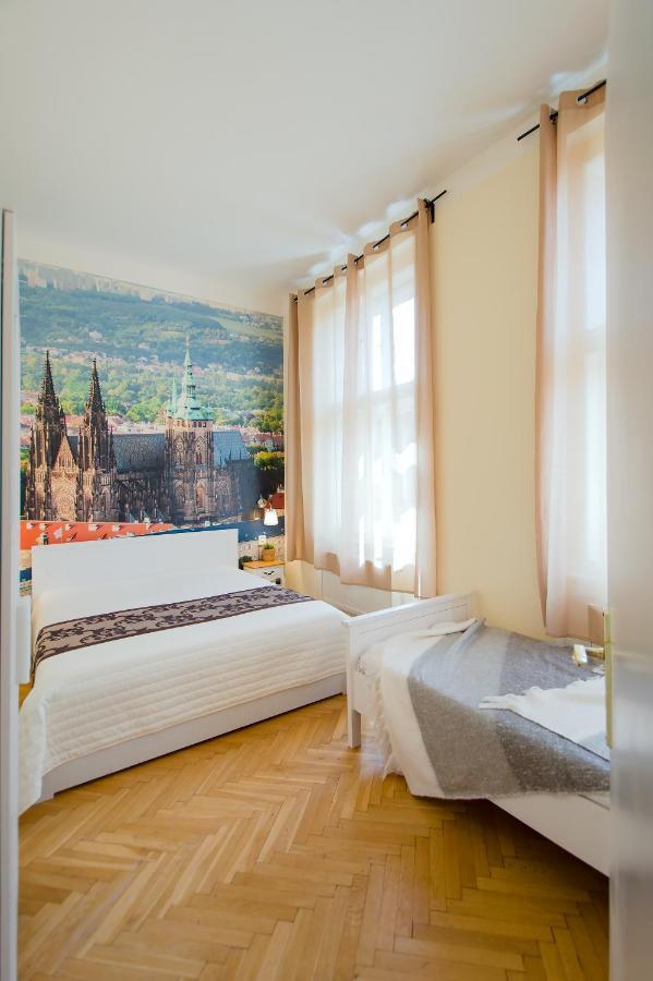 City Center Apartment Legerova Praga Esterno foto